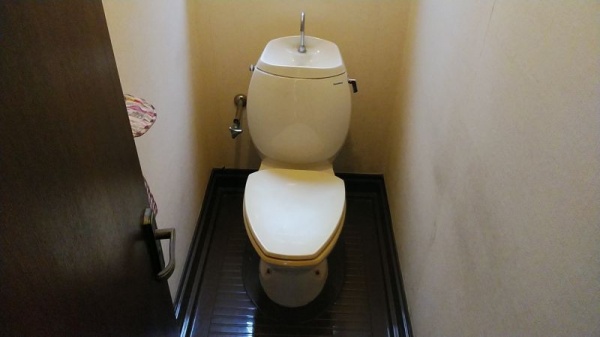 沖縄　トイレ交換１